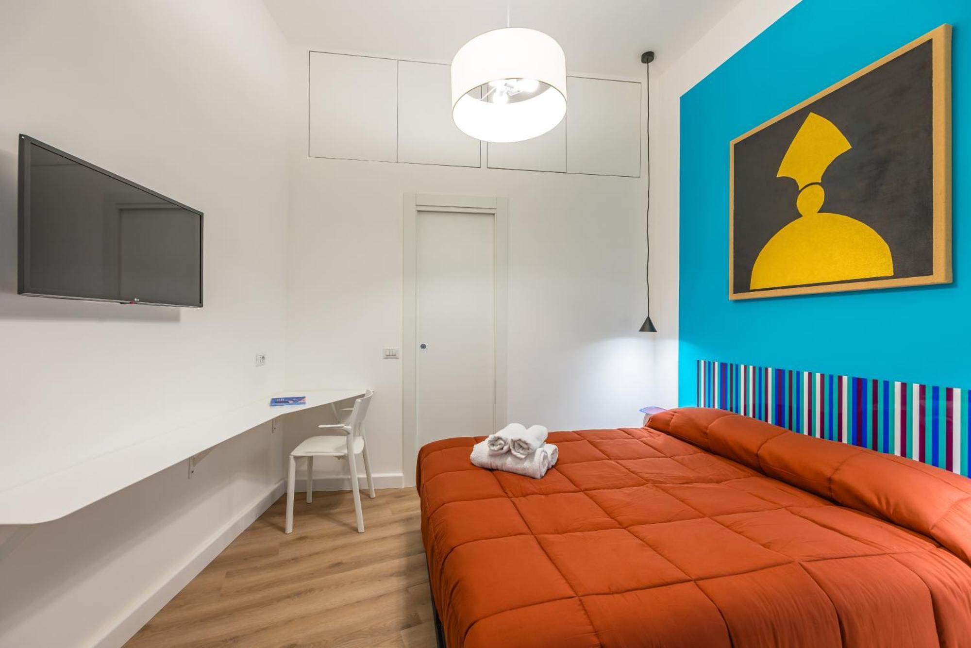 Lioy 25 By Napoliapartments ภายนอก รูปภาพ