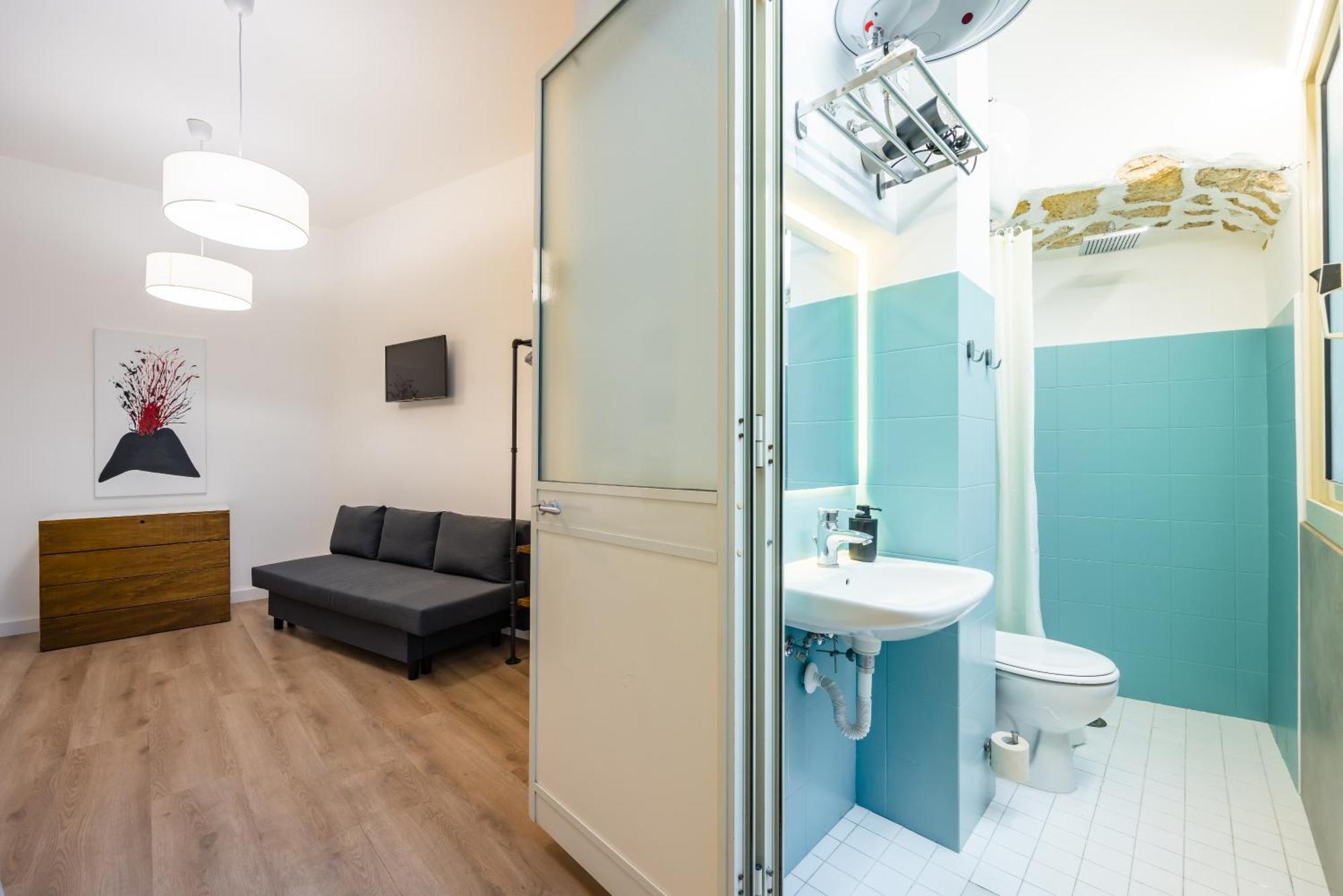 Lioy 25 By Napoliapartments ภายนอก รูปภาพ